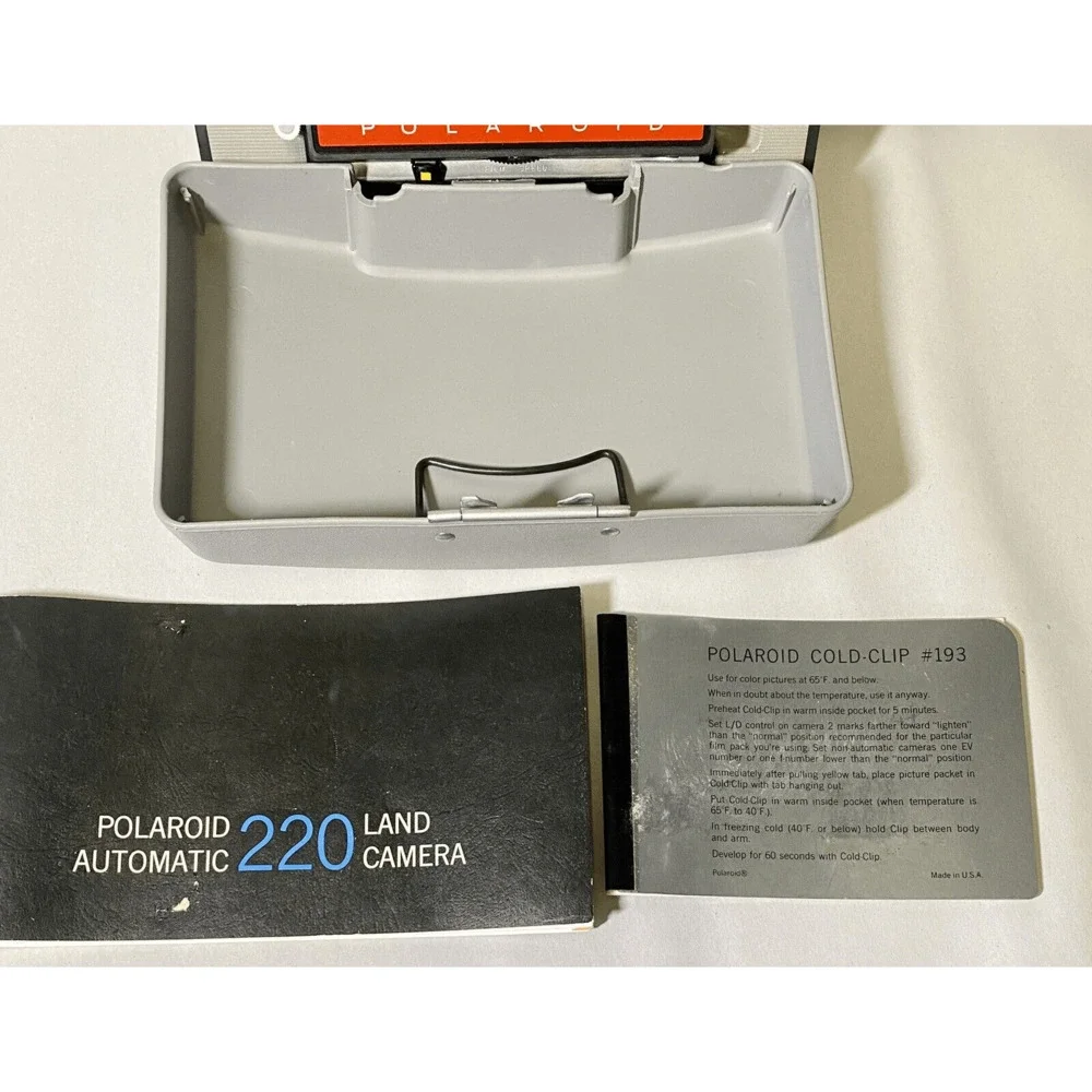 Vintage Polaroid Land Camera Automatic 220 With Strap Manual Hardcover Untested